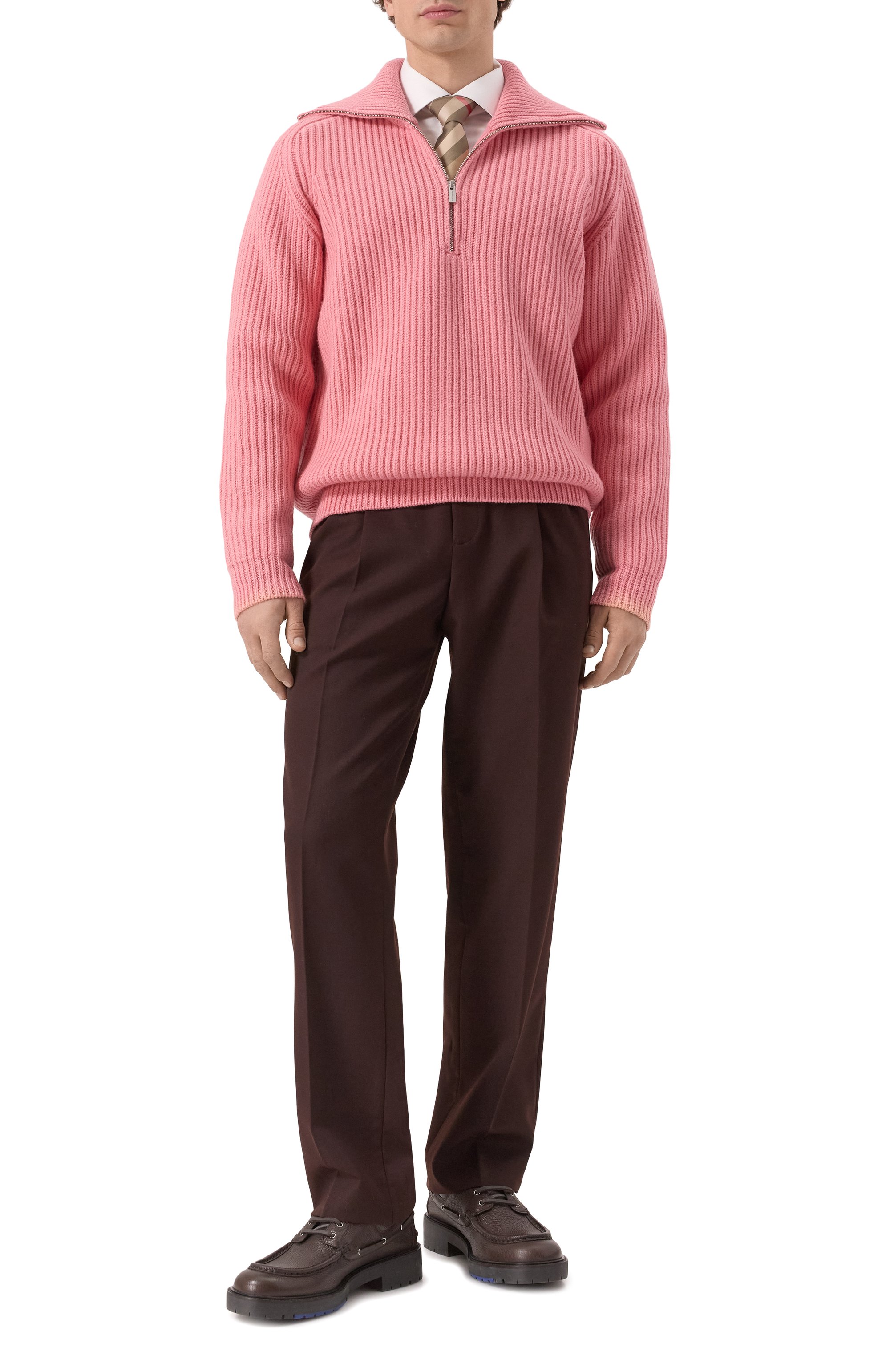 Шерстяной свитер DROLE DE MONSIEUR розового цвета по цене 61550 руб., арт. E-P0151-W0007-PK, фото 2 Шерстяной свитер DROLE DE MONSIEUR, арт. E-P0151-W0007-PK, фото 2