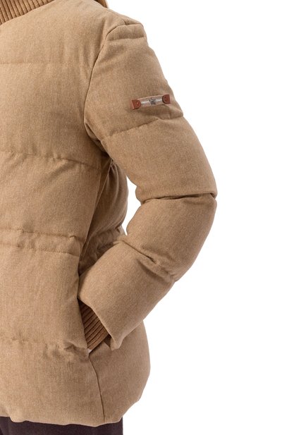 Шерстяной пуховик LORENA ANTONIAZZI светло-коричневого цвета по цене 186500 руб., арт. PI15B/4439, фото 5 Шерстяной пуховик LORENA ANTONIAZZI, арт. PI15B/4439, фото 5