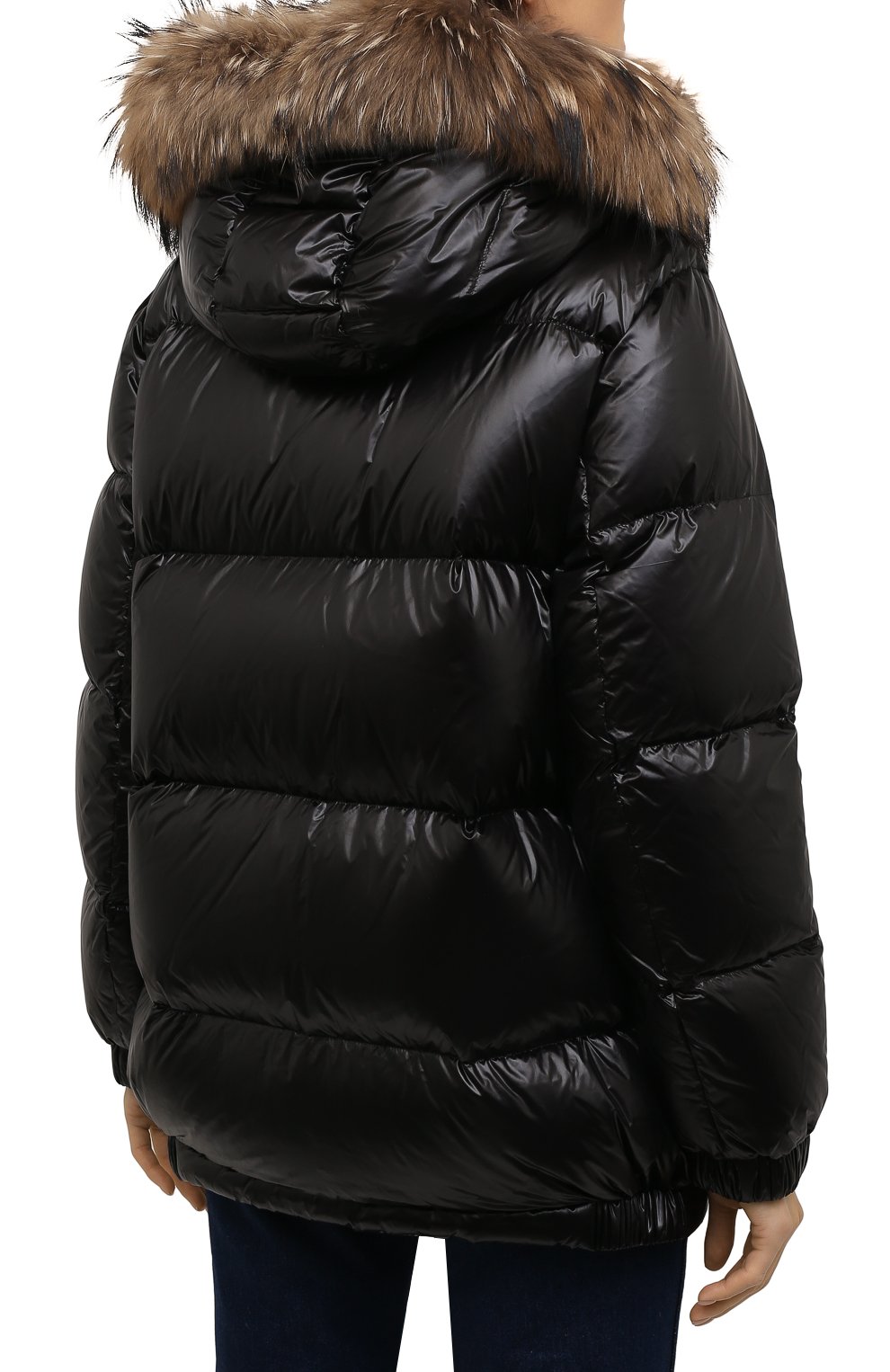 Пуховик WOOLRICH черного цвета по цене 117500 руб., арт. CFWW0U0584FR/UT1702, фото 4 Пуховик WOOLRICH, арт. CFWW0U0584FR/UT1702, фото 4