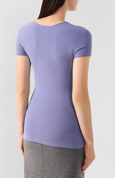 Футболка из вискозы GIORGIO ARMANI сиреневого цвета по цене 54200 руб., арт. 8NAM32/AM05Z, фото 4 Футболка из вискозы GIORGIO ARMANI, арт. 8NAM32/AM05Z, фото 4