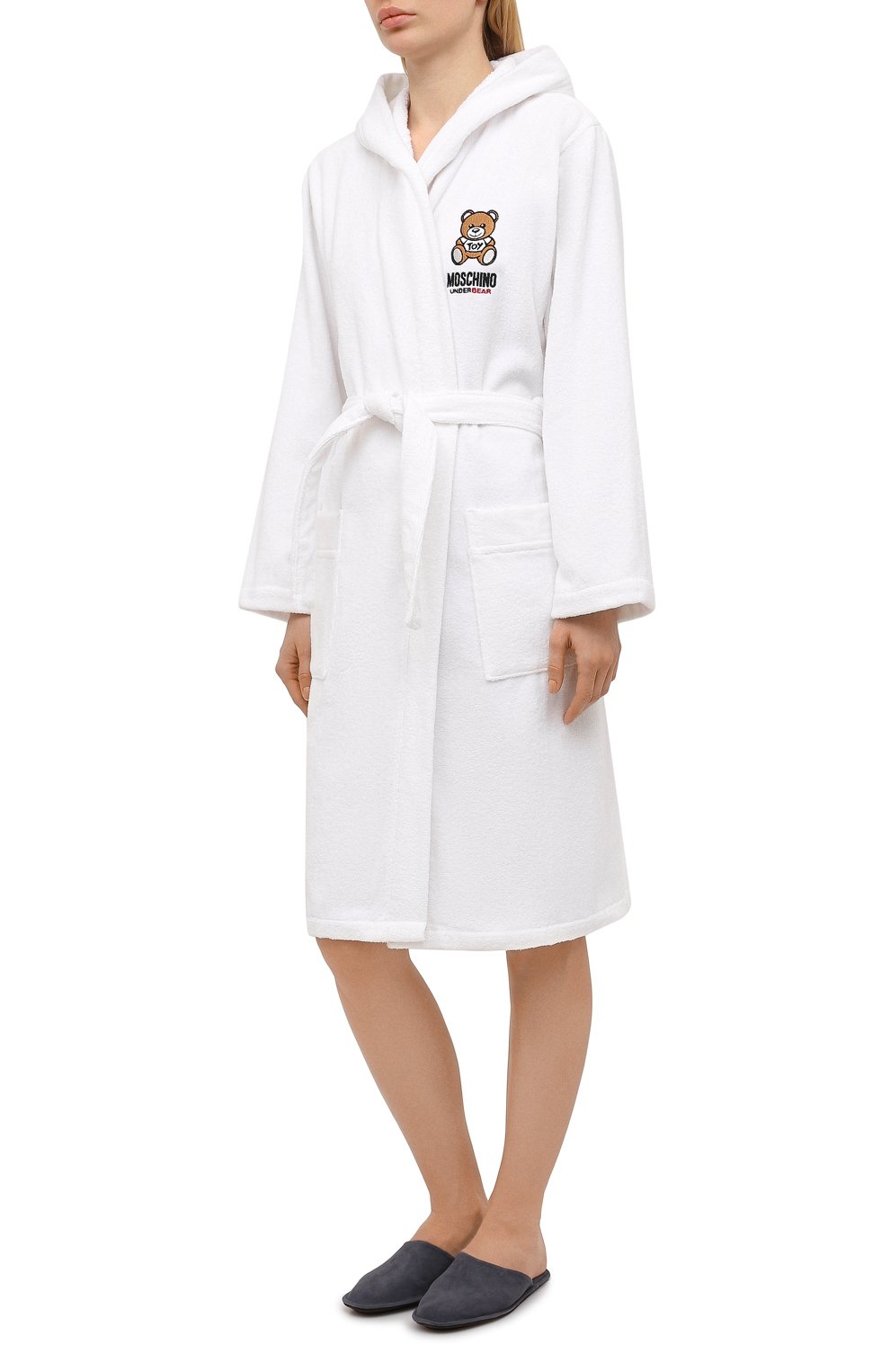 Хлопковый халат MOSCHINO белого цвета по цене 22200 руб., арт. A7301/9040, фото 3 Хлопковый халат MOSCHINO, арт. A7301/9040, фото 3