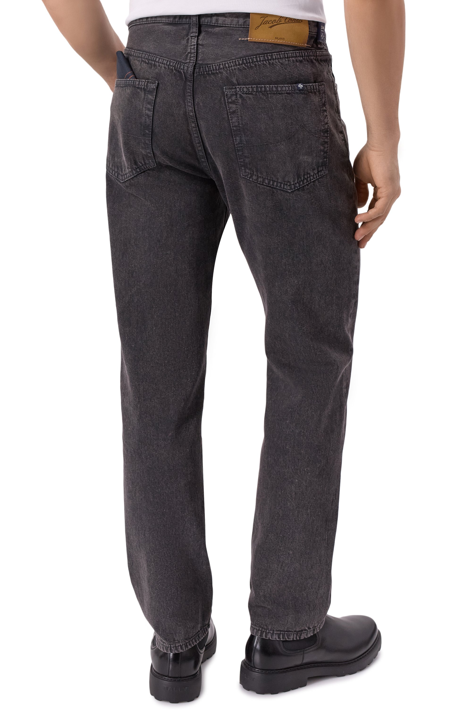 Джинсы edo JACOB COHEN темно-серого цвета по цене 65250 руб., арт. JUM_QE031 036 T788A TM, фото 4 Джинсы edo JACOB COHEN, арт. JUM_QE031 036 T788A TM, фото 4