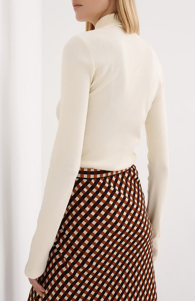 Хлопковая водолазка NANUSHKA кремового цвета по цене 39950 руб., арт. HARRI_CREME_RIB JERSEY, фото 4 Хлопковая водолазка NANUSHKA, арт. HARRI_CREME_RIB JERSEY, фото 4