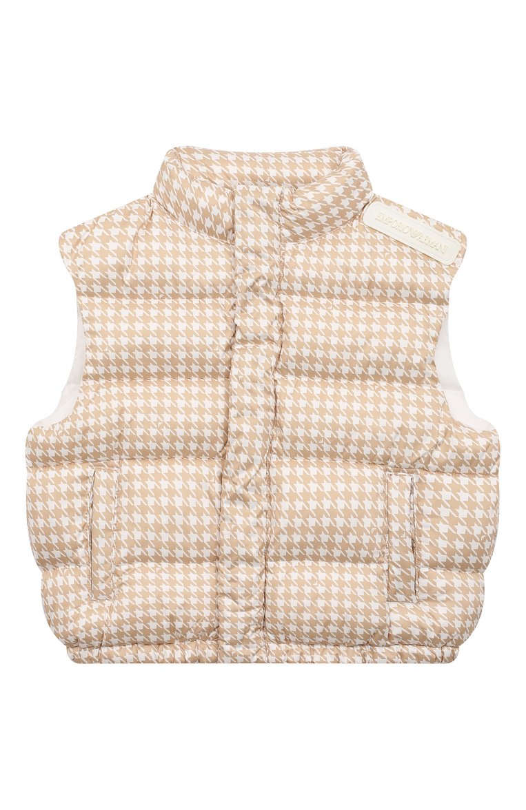 Детский утепленный жилет EMPORIO ARMANI бежевого цвета, арт. 6R4BJ3/4NIYZ | Фото 1 (Материал внешний: Синтетич�еский материал; Материал подклада: Синтетический материал; Нос: Не проставлено; Мальчики Кросс-КТ: Верхняя одежда; Рукава: Без рукавов)