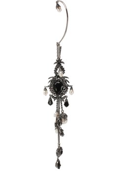 Женская серьга-кафф с отделкой кристаллами swarovski ALEXANDER MCQUEEN черного цвета, арт. 516600/J160Y | Фото 1 (Статус проверки: Проверена категория; Кросс-КТ: моносерьга; Материал: Металл; Региональные ограничения белый список (Axapta Mercury): Не проставлено; Нос: Не проставлено)