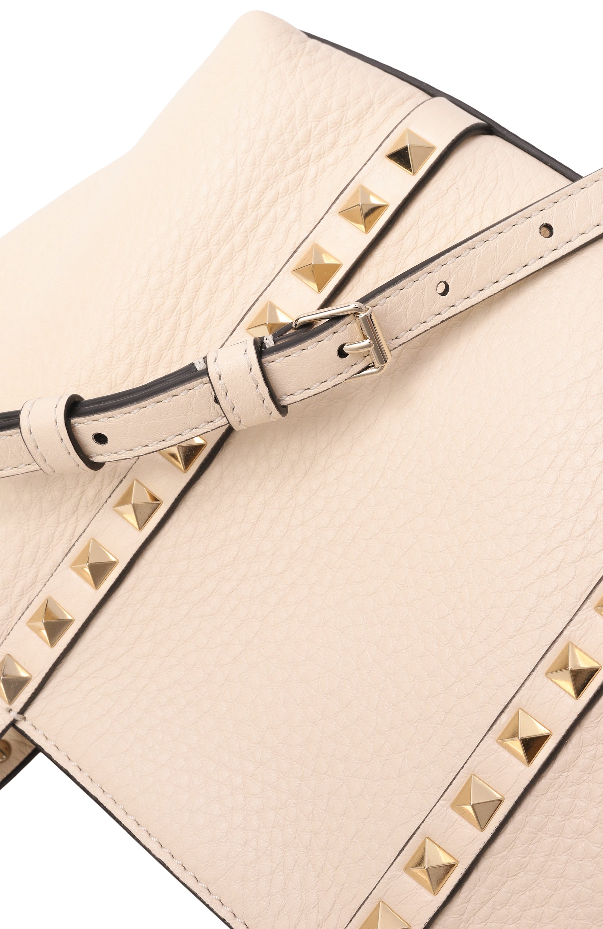 Сумка rockstud mini VALENTINO кремового цвета по цене 229000 руб., арт. 8W2B0R05/VSF, фото 6 Сумка rockstud mini VALENTINO, арт. 8W2B0R05/VSF, фото 6
