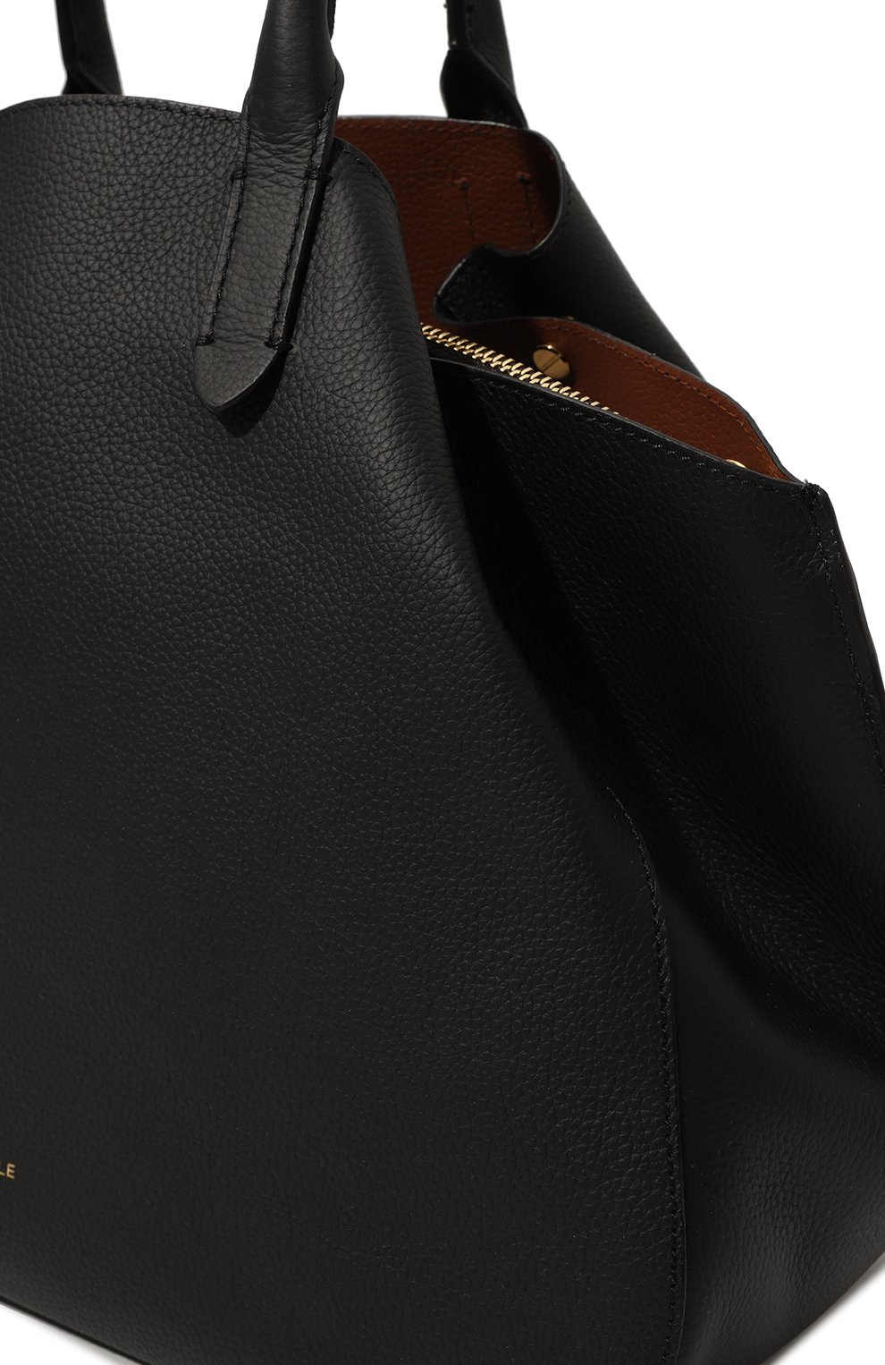 Сумка soft-wear medium COCCINELLE черного цвета по цене 45000 руб., арт. E1 P5A 18 01 01, фото 3 Сумка soft-wear medium COCCINELLE, арт. E1 P5A 18 01 01, фото 3