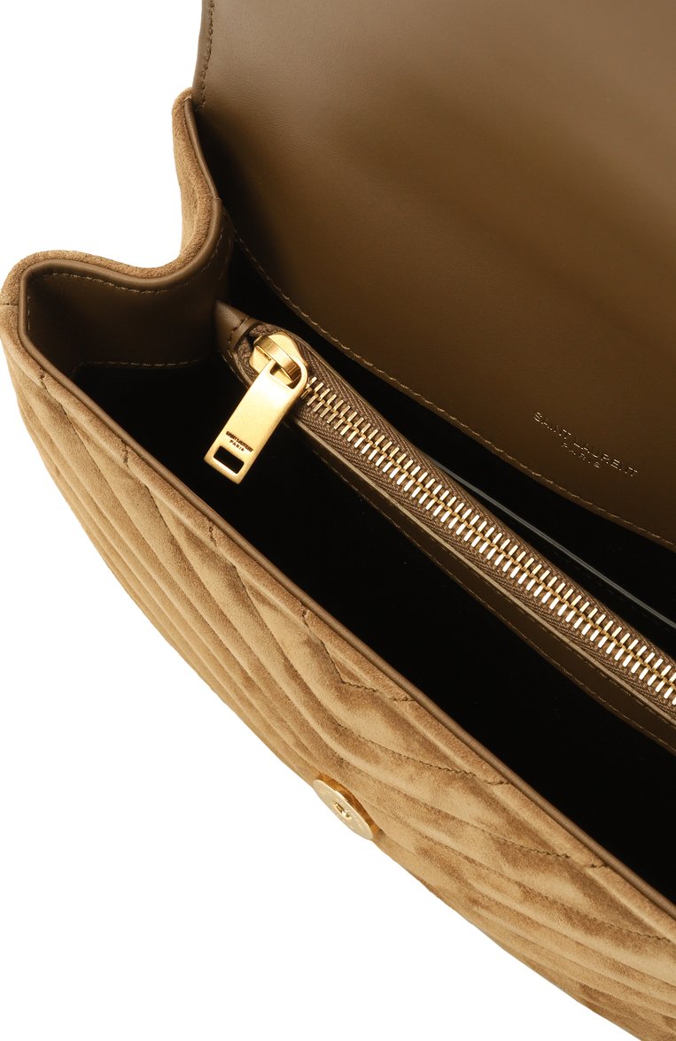 Женская сумка college medium SAINT LAURENT бежевого цвета, арт. 600279/1U807 | Фото 5 (Размер: medium; Ремень/цепочка: На ремешке; Материал: Натуральная кожа, Натуральная замша; Автоматизация состава: Проставлено; Автоматизация ТО: Проставлено)