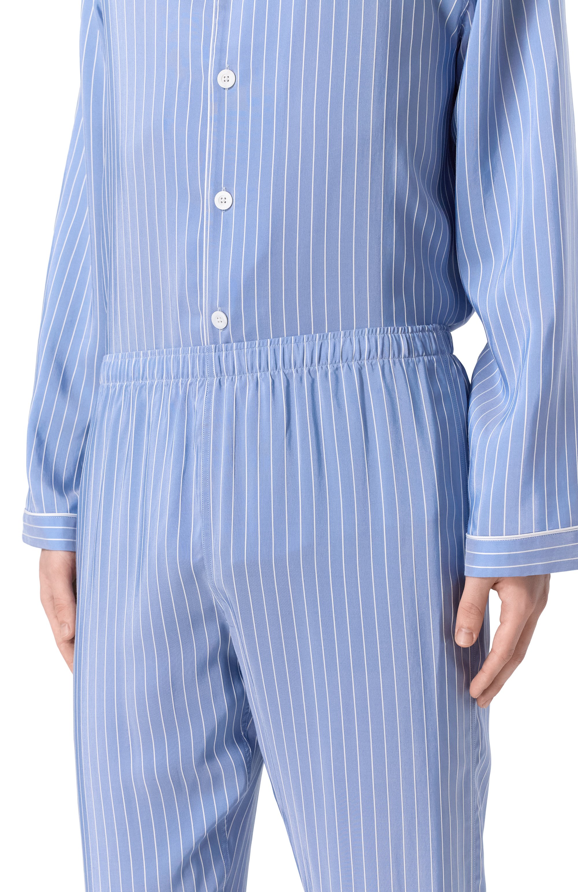 Пижама из вискозы и шелка ZIMMERLI голубого цвета по цене 59700 руб., арт. 5149-21000, фото 4 Пижама из вискозы и шелка ZIMMERLI, арт. 5149-21000, фото 4