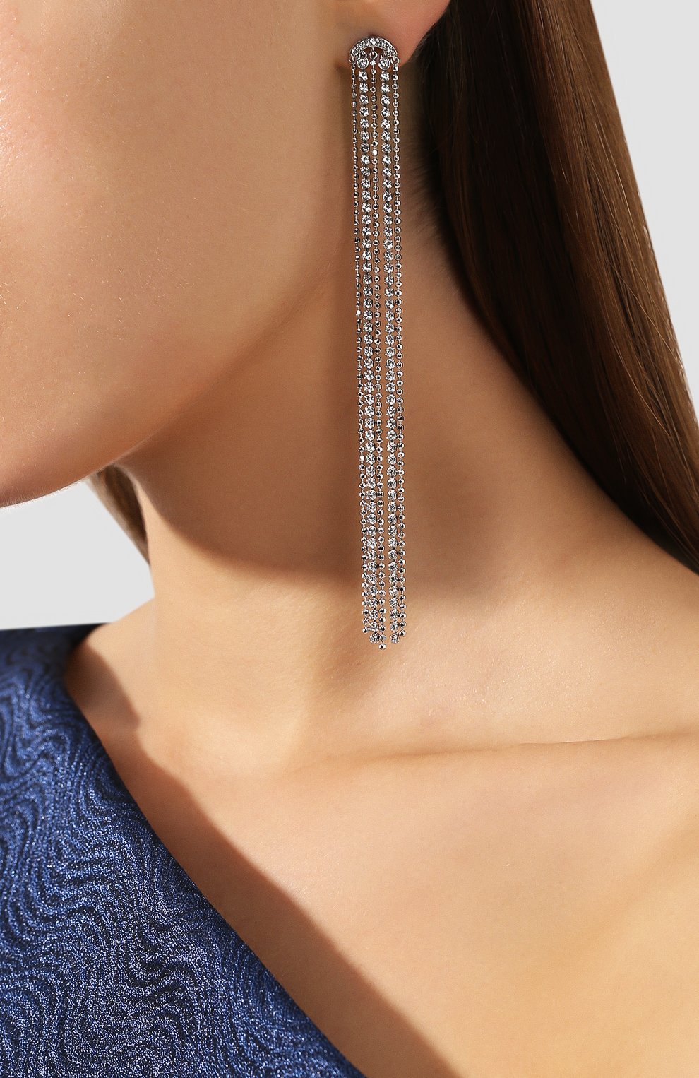 Серьги fit SWAROVSKI серебряного цвета по цене 11890 руб., арт. 5490190, фото 2 Серьги fit SWAROVSKI, арт. 5490190, фото 2