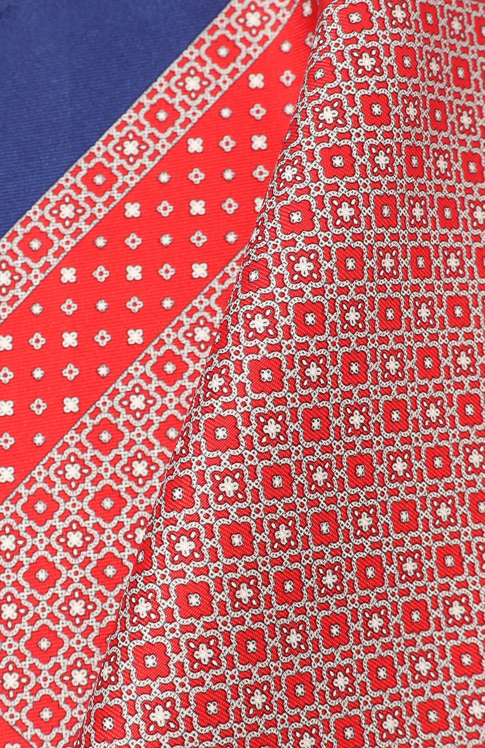 Комплект из галстука и платка STEFANO RICCI красного цвета по цене 49300 руб., арт. DH/51101, фото 6 Комплект из галстука и платка STEFANO RICCI, арт. DH/51101, фото 6