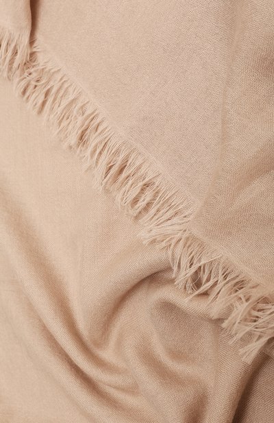 Кашемировый палантин BRUNELLO CUCINELLI светло-бежевого цвета по цене 99000 руб., арт. MSC924059, фото 3 Кашемировый палантин BRUNELLO CUCINELLI, арт. MSC924059, фото 3