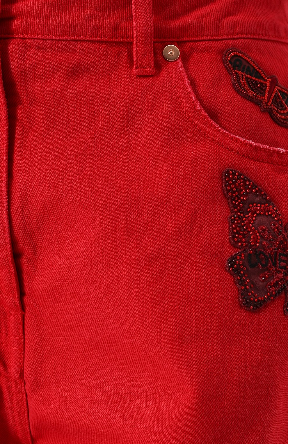 Джинсовые мини-шорты с потертостями и вышивкой в виде бабочек VALENTINO красного цвета по цене 168500 руб., арт. PB3DD05W/4SK, фото 5 Джинсовые мини-шорты с потертостями и вышивкой в виде бабочек VALENTINO, арт. PB3DD05W/4SK, фото 5