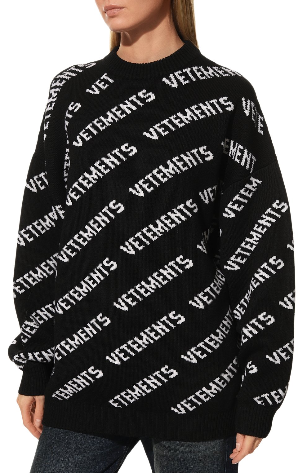 Шерстяной свитер VETEMENTS черного цвета по цене 126500 руб., арт. UA53KN300B, фото 3 Шерстяной свитер VETEMENTS, арт. UA53KN300B, фото 3