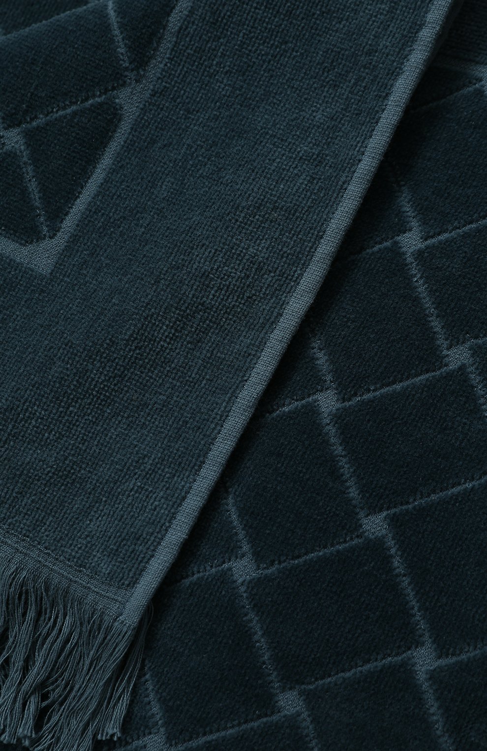 Хлопковое полотенце BOTTEGA VENETA синего цвета по цене 52000 руб., арт. 547883/3V106, фото 2 Хлопковое полотенце BOTTEGA VENETA, арт. 547883/3V106, фото 2