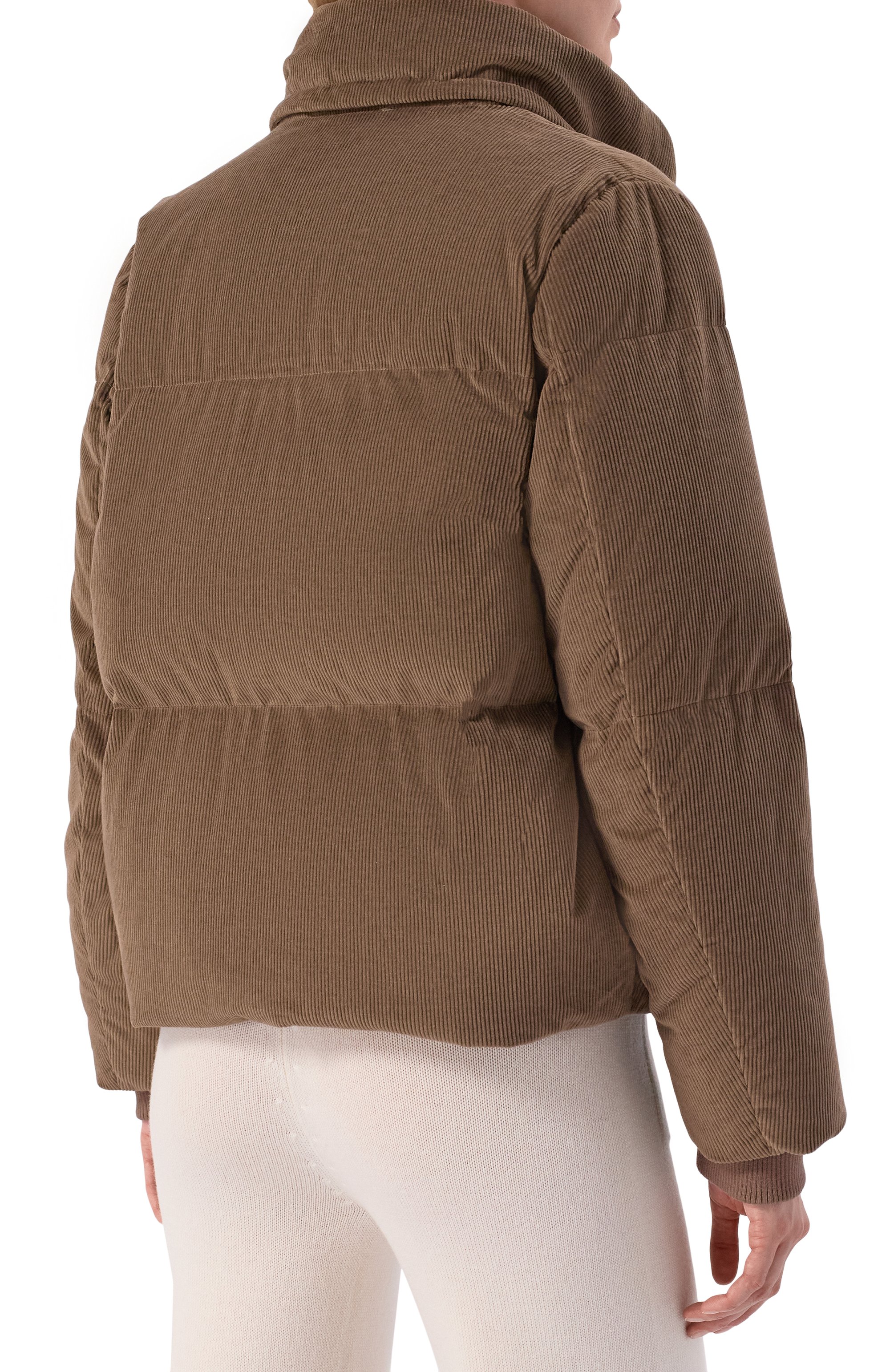 Вельветовый пуховик MVST темно-бежевого цвета по цене 425000 руб., арт. M25.1MW.0013/5180, фото 4 Вельветовый пуховик MVST, арт. M25.1MW.0013/5180, фото 4