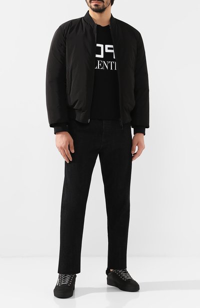 Хлопковая футболка VALENTINO черного цвета по цене 39150 руб., арт. SV0MG04E5SJ, фото 2 Хлопковая футболка VALENTINO, арт. SV0MG04E5SJ, фото 2