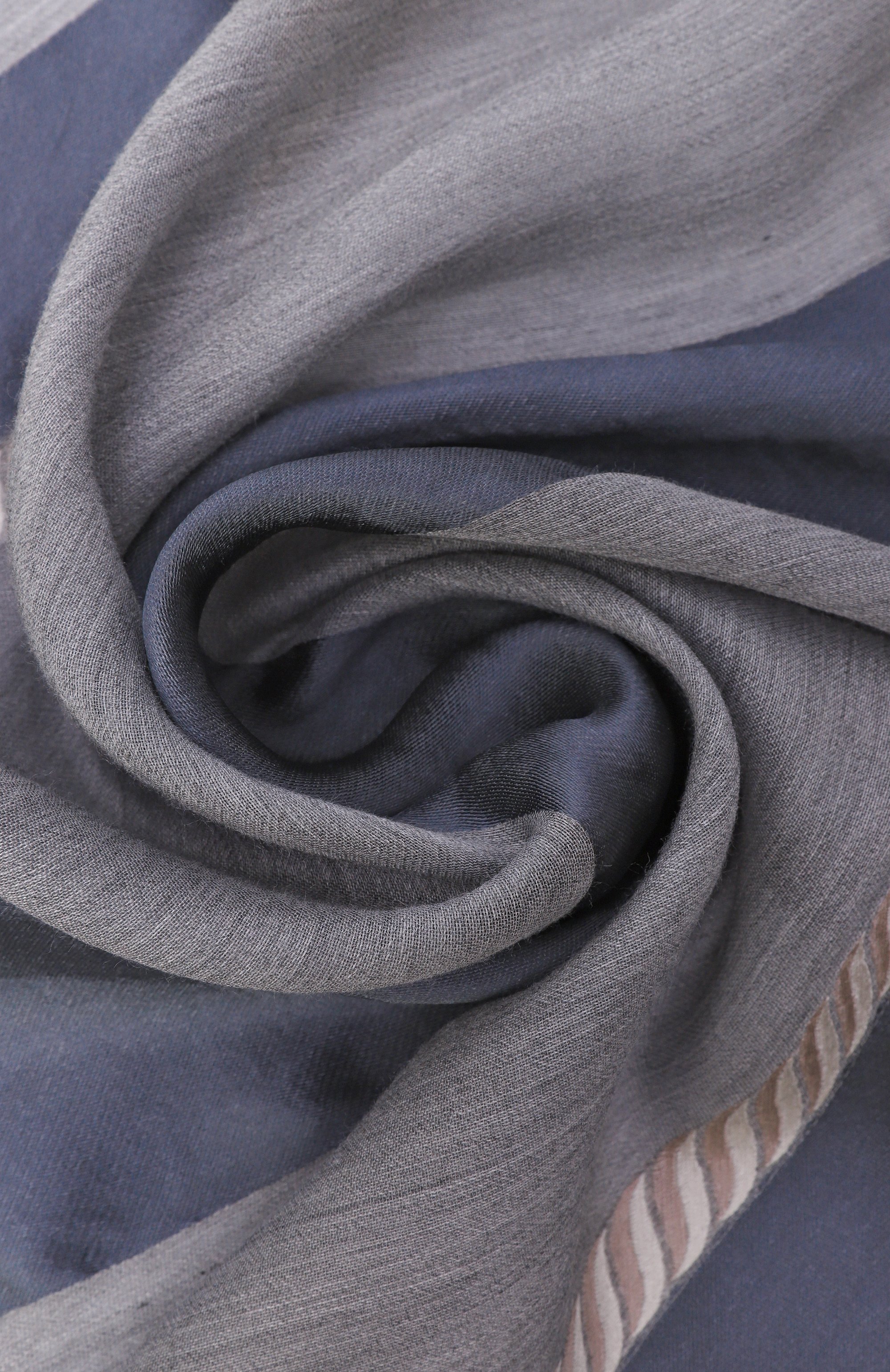 Шарф из шелка и вискозы GIORGIO ARMANI, арт. GM002974/AF24220, фото 3