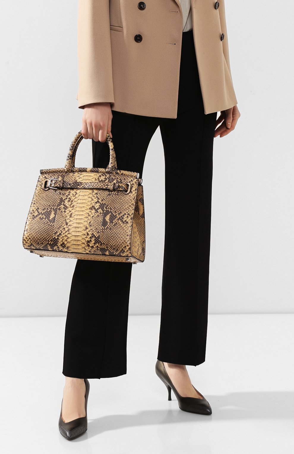 Сумка rl50 из кожи питона RALPH LAUREN бежевого цвета по цене 538500 руб., арт. 435769076/PRET, фото 2 Сумка rl50 из кожи питона RALPH LAUREN, арт. 435769076/PRET, фото 2