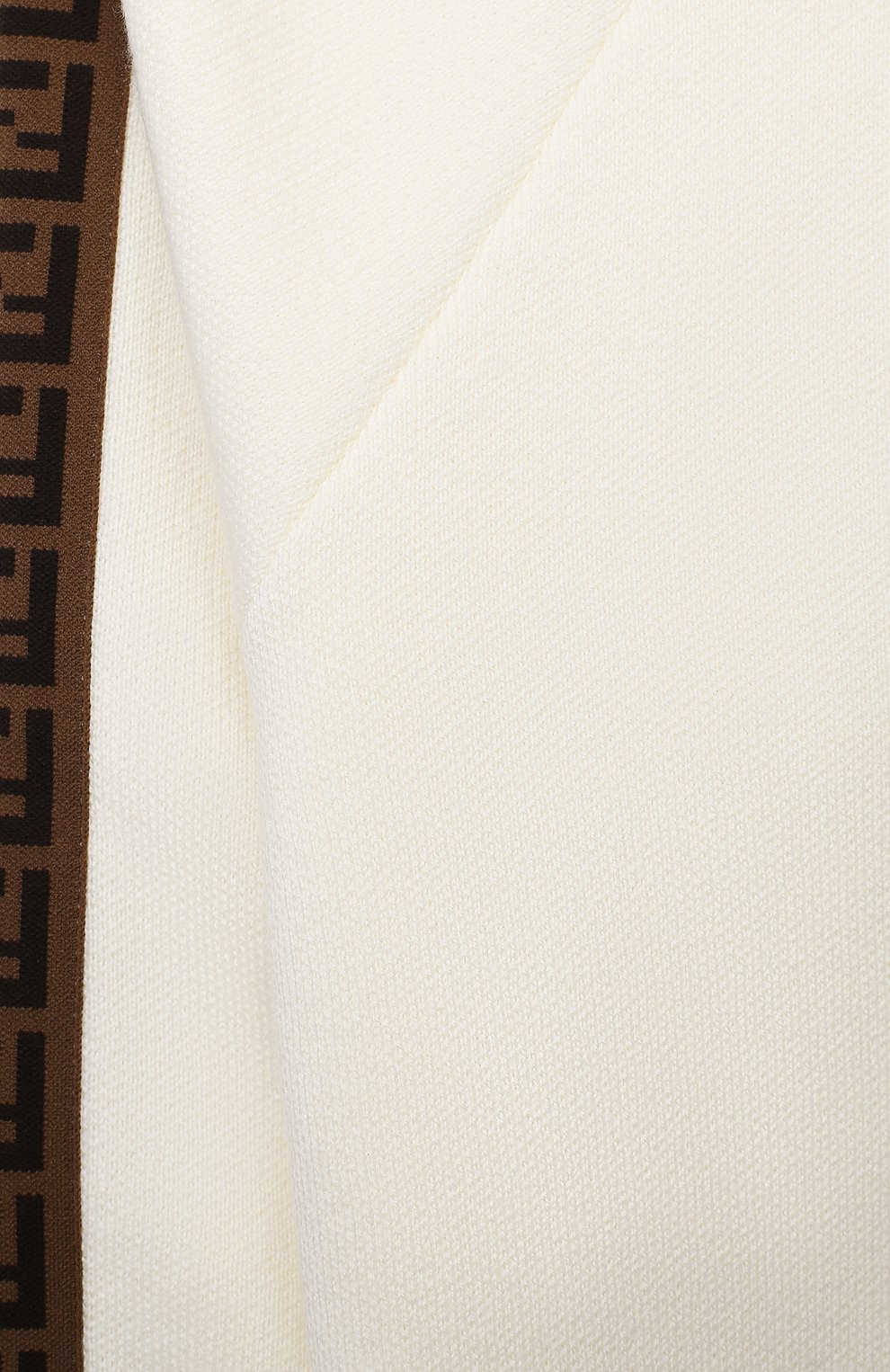 Шерстяной пуловер FENDI белого цвета по цене 84400 руб., арт. JUG003/A8L9/8A-12+, фото 3 Шерстяной пуловер FENDI, арт. JUG003/A8L9/8A-12+, фото 3