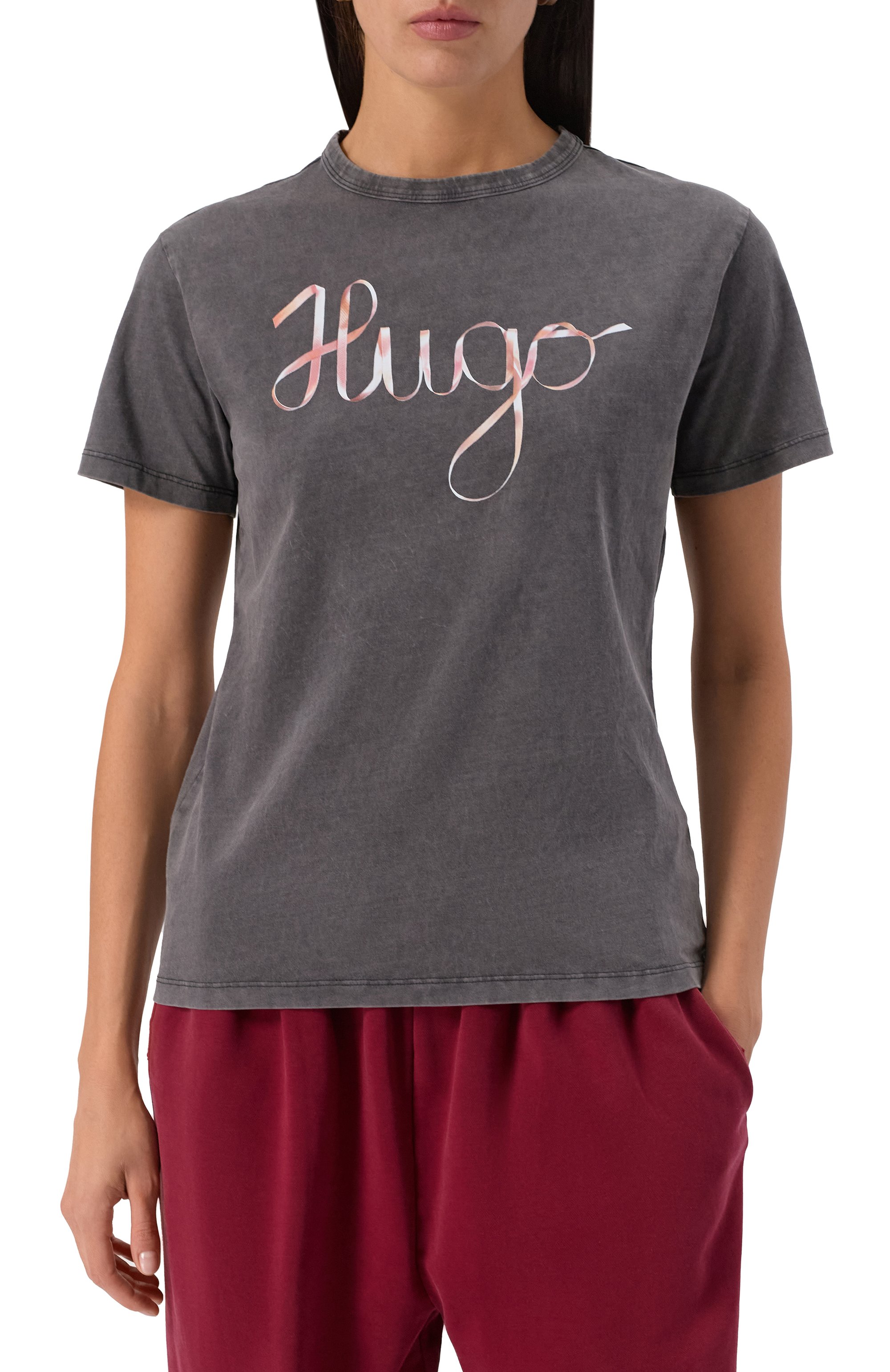 Хлопковая футболка HUGO серого цвета по цене 7940 руб., арт. 50544868, фото 3 Хлопковая футболка HUGO, арт. 50544868, фото 3