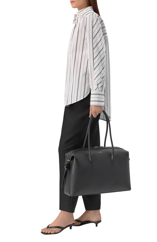 Сумка Brioche Duffle large Yuzefi LARGE BRI0CHE DUFFLE/PEBBLE GRAIN LEATHER Чёрный  LARGE BRI0CHE DUFFLE/PEBBLE GRAIN LEATHER Фото 3