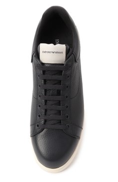 Мужские кожаные кеды EMPORIO ARMANI темно-синего цвета, арт. X4X264/XF768 | Фото 6 (Материал внутренний: Текстиль; Подошва: Массивная; Драгоценные камни: Прос�тавлено; Материал сплава: Проставлено; Стили: Классический; Материал внешний: Натуральная кожа; Кросс-КТ: Низкие)