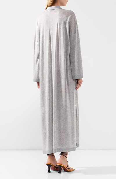 Платье-макси TOTEME серого цвета по цене 32950 руб., арт. BARZI0 DRESS 202-620-777, фото 4 Платье-макси TOTEME, арт. BARZI0 DRESS 202-620-777, фото 4