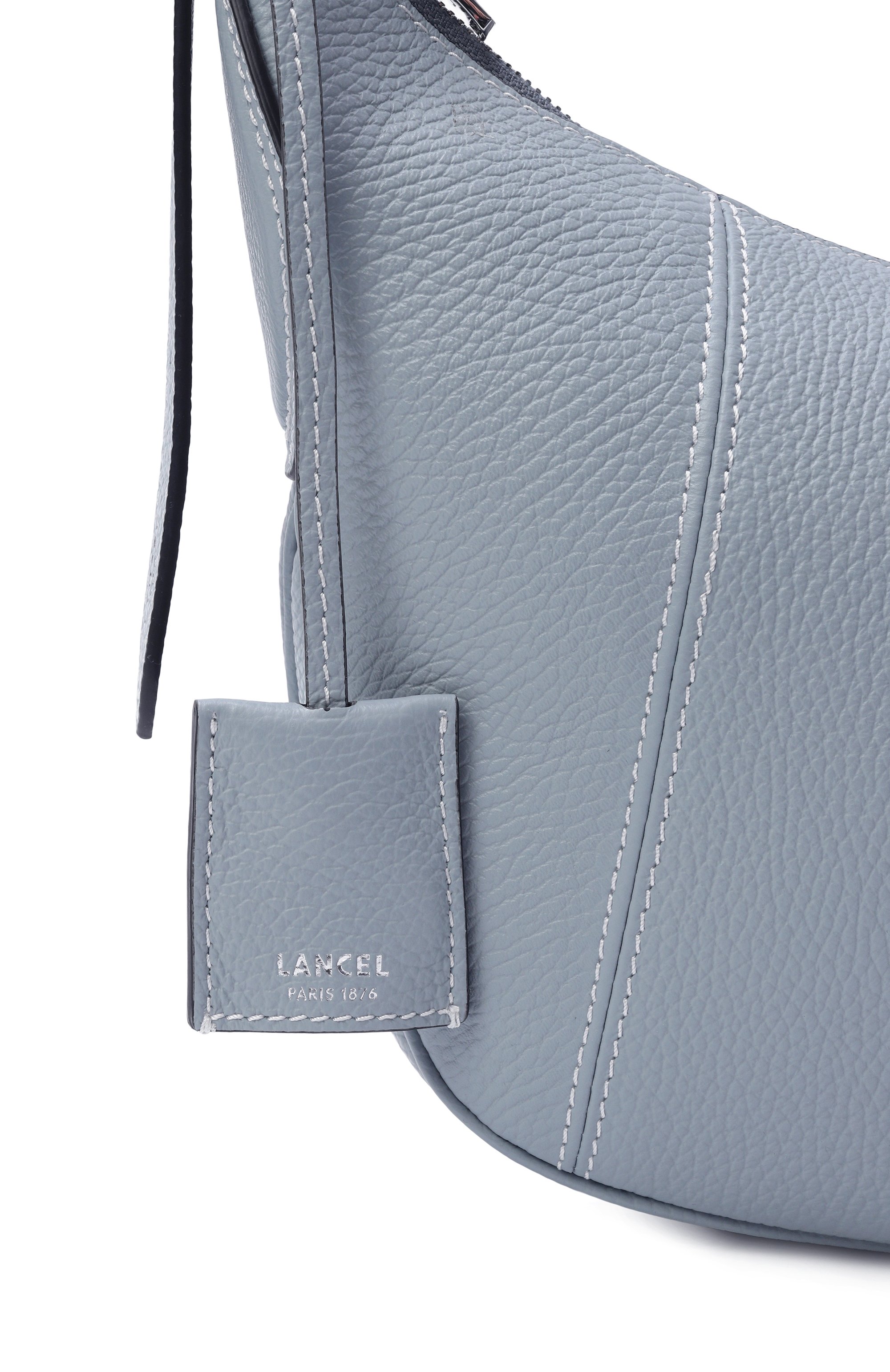 Сумка victoire LANCEL светло-голубого цвета по цене 56500 руб., арт. A13993, фото 6 Сумка victoire LANCEL, арт. A13993, фото 6