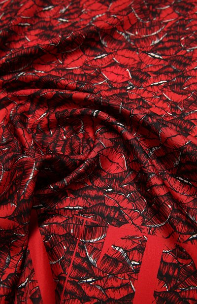 Шелковый платок VALENTINO красного цвета по цене 41250 руб., арт. VW2EI114/XFY, фото 2 Шелковый платок VALENTINO, арт. VW2EI114/XFY, фото 2