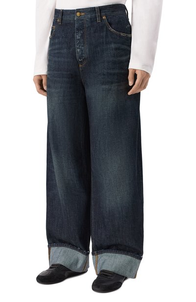 Джинсы DOLCE & GABBANA темно-синего цвета по цене 139500 руб., арт. GP247Z/G8P03, фото 3 Джинсы DOLCE & GABBANA, арт. GP247Z/G8P03, фото 3