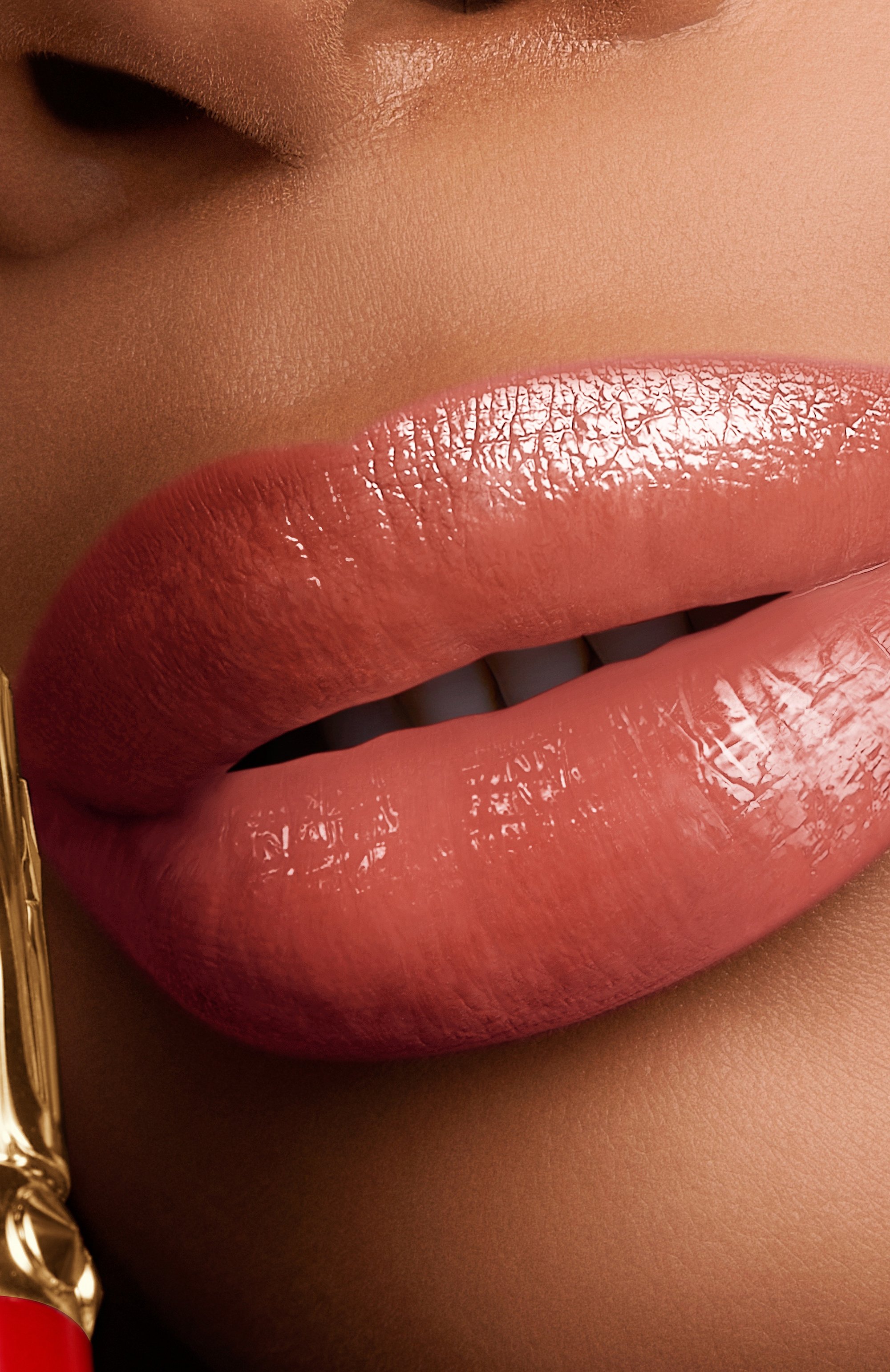 Помада-блеск для губ rouge stiletto glossy shine, оттенок  bare kate 303s (2g) CHRISTIAN LOUBOUTIN, арт. 8435415078108, фо то 7