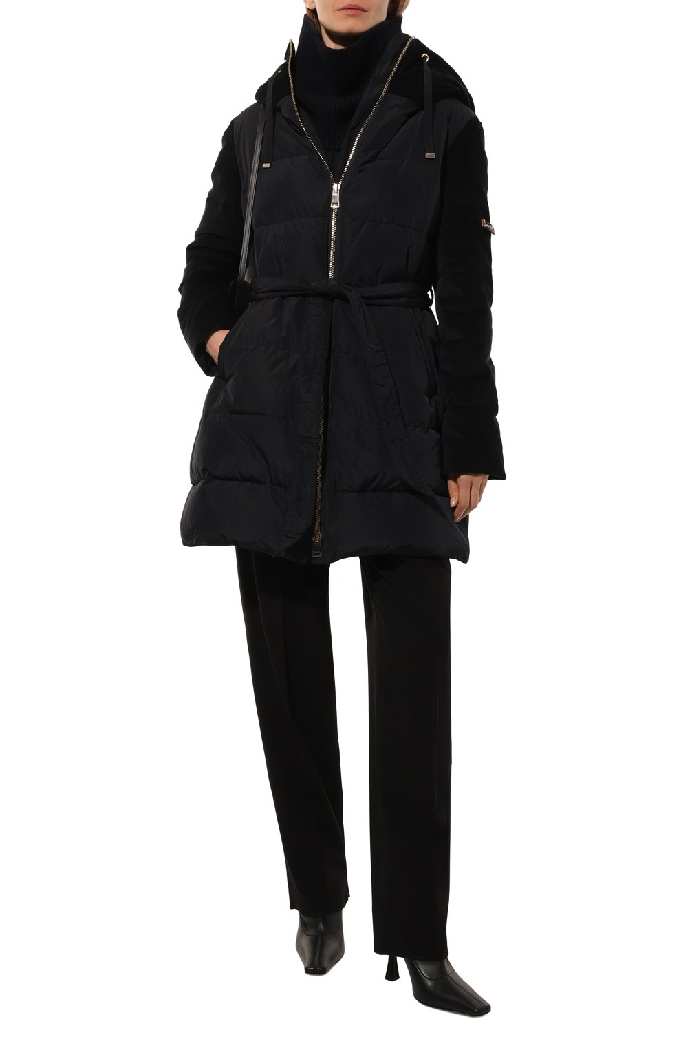 Шерстяной шарф-снуд LORENA ANTONIAZZI синего цвета по цене 14400 руб., арт. A2402C001A/328, фото 2 Шерстяной шарф-снуд LORENA ANTONIAZZI, арт. A2402C001A/328, фото 2