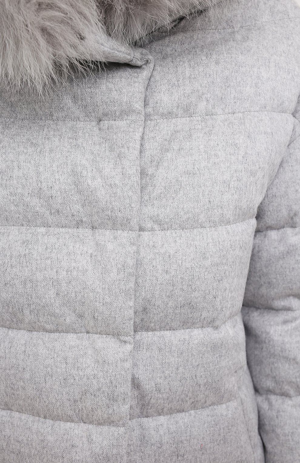 Пуховик HERNO серебряного цвета по цене 174000 руб., арт. PI1172D/38087, фото 5 Пуховик HERNO, арт. PI1172D/38087, фото 5