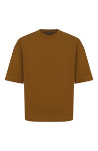 Коричневый