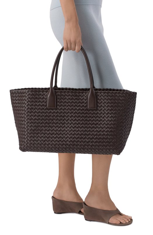 Сумка-тоут Cabat medium Bottega Veneta 608810/V10W1 Коричневый  608810/V10W1 Фото 2