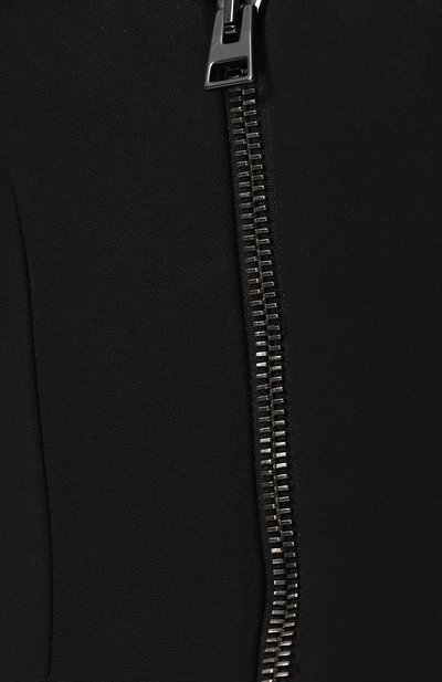 Однотонный топ-бюстье из вискозы TOM FORD черного цвета по цене 280500 руб., арт. 118TS1694-FAX128, фото 5 Однотонный топ-бюстье из вискозы TOM FORD, арт. 118TS1694-FAX128, фото 5