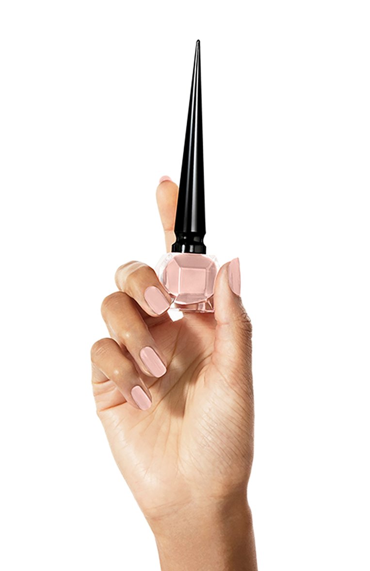 Лак для ногтей lalaque le vernis, оттенок blush in nude 382 (6ml) CHRISTIAN LOUBOUTIN  цвета, арт. 8435415075435 | Фото 4 (Региональные ограничения белый список (Axapta Mercury): Не проставлено; Нос: Не проставлено)