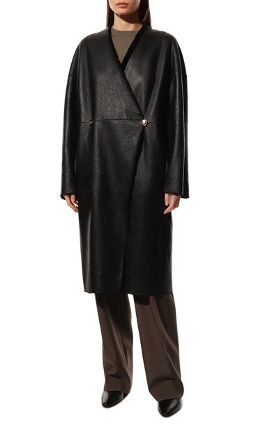 Двусторонняя дубленка VENERA M. черного цвета по цене 257360 руб., арт. 2755, фото 3 Двусторонняя дубленка VENERA M., арт. 2755, фото 3