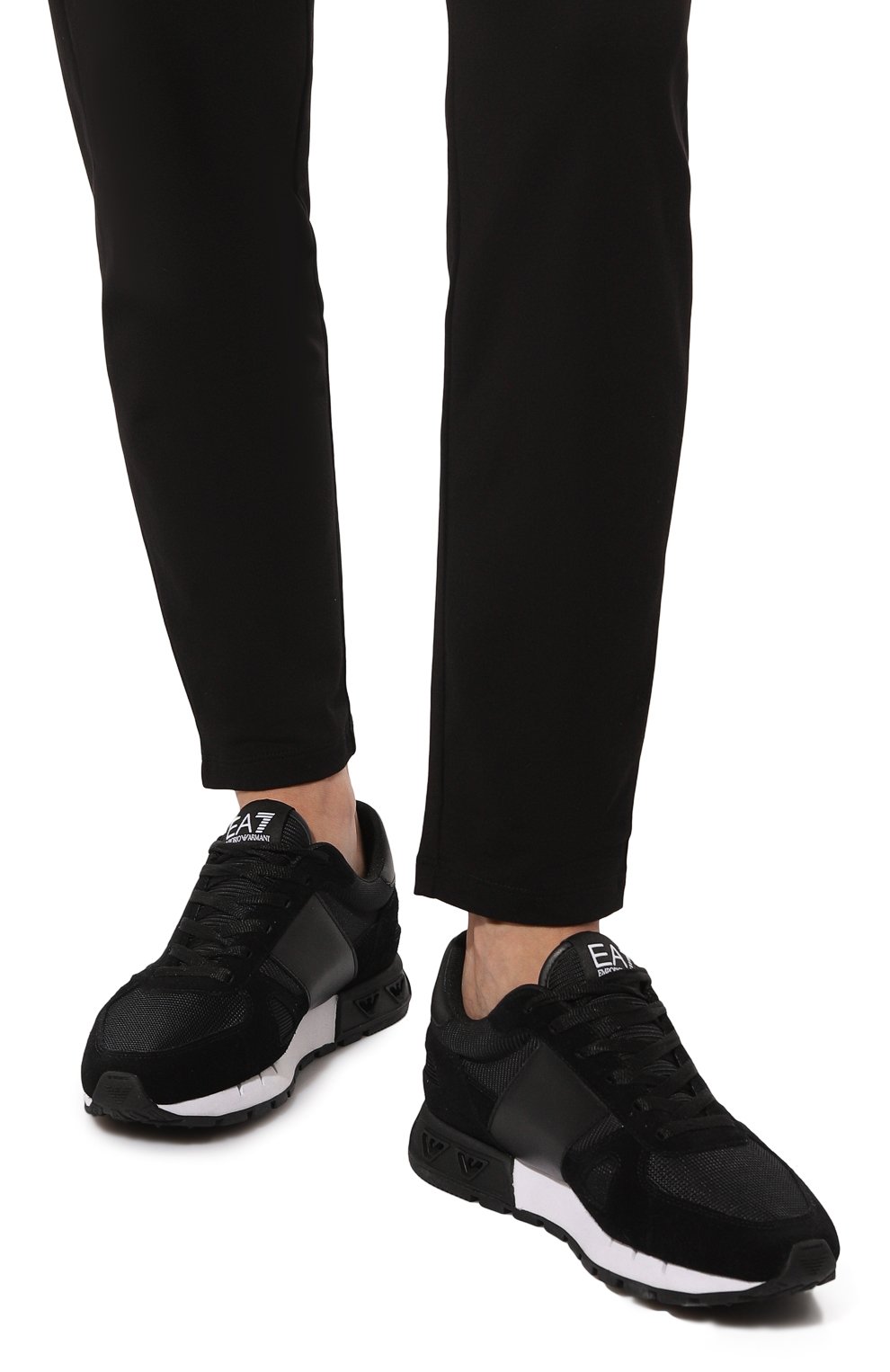 Комбинированные кроссовки EA7 черного цвета по цене 24850 руб., арт. X8X151/XK354, фото 3 Комбинированные кроссовки EA7, арт. X8X151/XK354, фото 3
