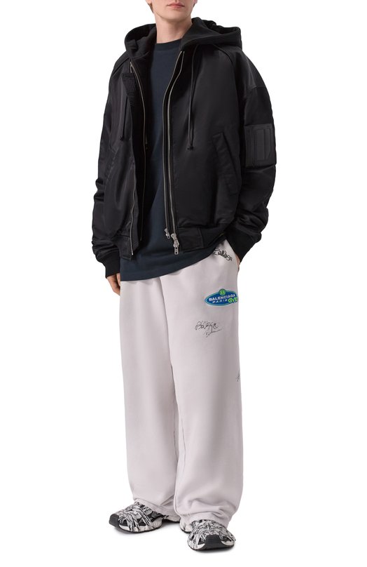 Хлопковая футболка Balenciaga 831305/TSVQ3 Чёрный  831305/TSVQ3 Фото 2