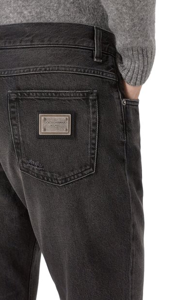 Джинсы regular DOLCE & GABBANA темно-серого цвета по цене 85850 руб., арт. GYJCCD/G80M9, фото 5 Джинсы regular DOLCE & GABBANA, арт. GYJCCD/G80M9, фото 5