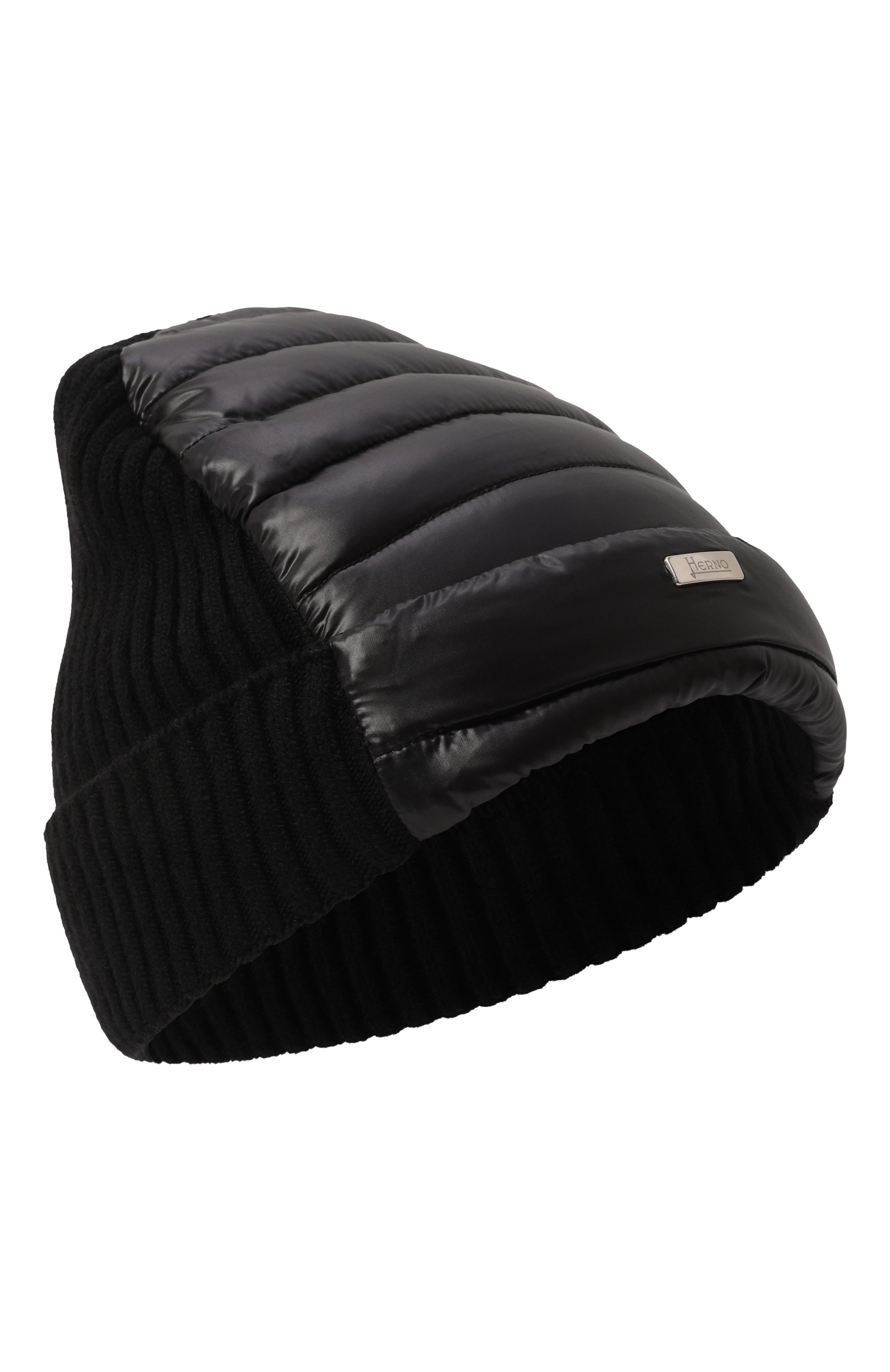 Комбинированная шапка HERNO черного цвета по цене 12300 руб., арт. BER00007X/12017Z, фото 1 Комбинированная шапка HERNO, арт. BER00007X/12017Z, фото 1