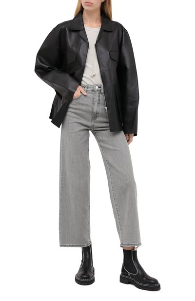 Джинсы TOTEME серого цвета по цене 23300 руб., арт. FLAIR DENIM 32 203-230-743, фото 2 Джинсы TOTEME, арт. FLAIR DENIM 32 203-230-743, фото 2