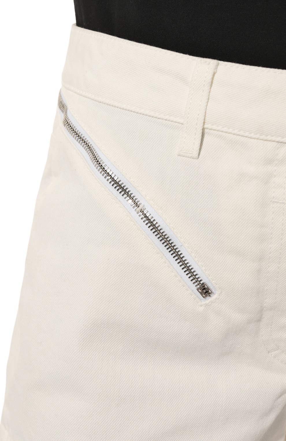 Джинсовые шорты GIVENCHY белого цвета по цене 99500 руб., арт. BW50R15/0K9100, фото 5 Джинсовые шорты GIVENCHY, арт. BW50R15/0K9100, фото 5