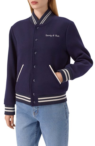 Шерстяной бомбер sporty & rich x hotel du cap-eden-roc SPORTY AND RICH темно-синего цвета по цене 99500 руб., арт. 0W00760666BL106, фото 3 Шерстяной бомбер sporty & rich x hotel du cap-eden-roc SPORTY AND RICH, арт. 0W00760666BL106, фото 3