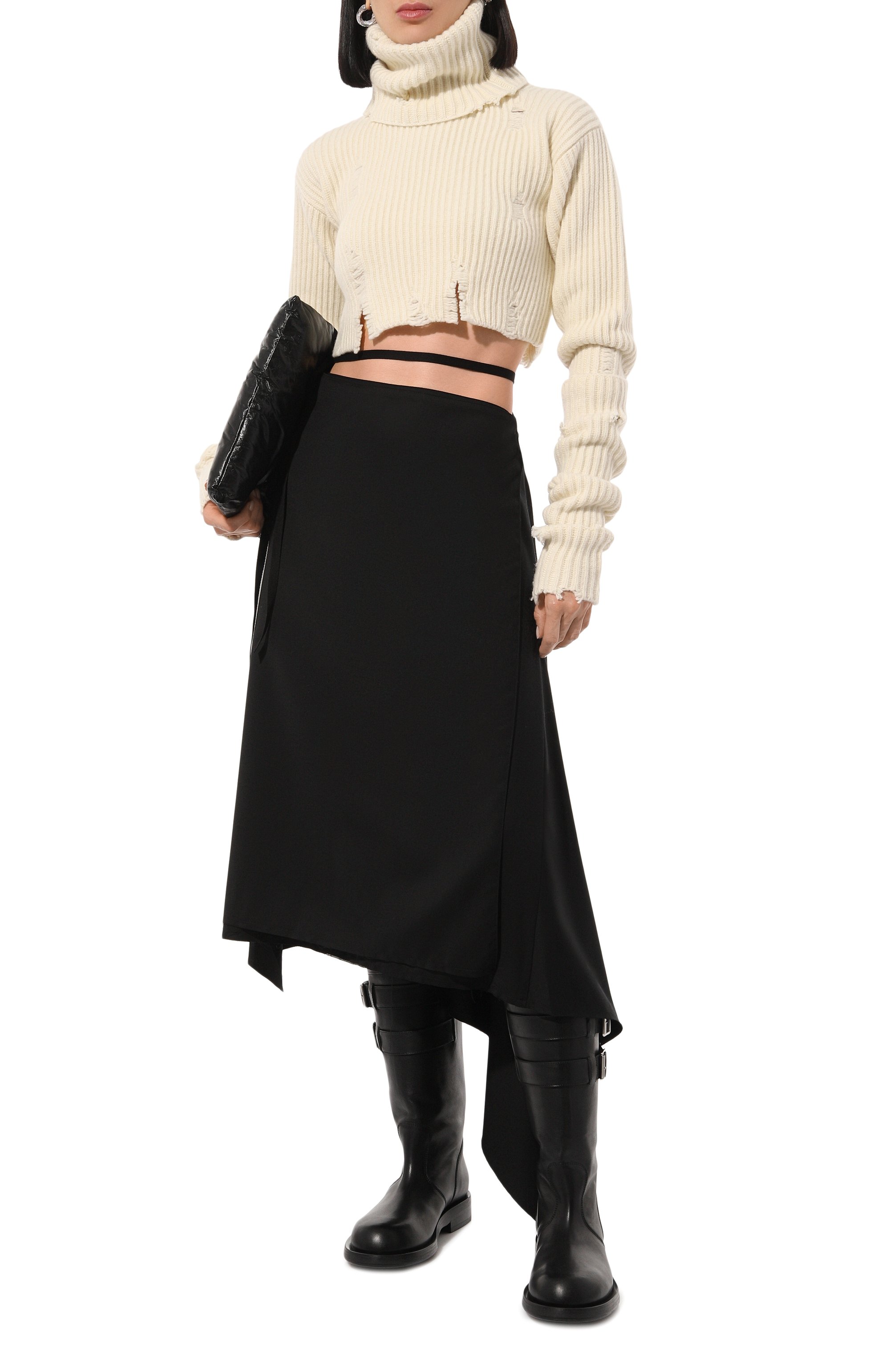 Шерстяной свитер ANN DEMEULEMEESTER кремового цвета по цене 82900 руб., арт. 2402-W-KN34-KN048-003, фото 2 Шерстяной свитер ANN DEMEULEMEESTER, арт. 2402-W-KN34-KN048-003, фото 2