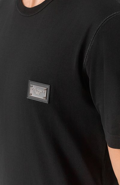 Хлопковая футболка DOLCE & GABBANA черного цвета по цене 45950 руб., арт. G8PT1T/G7P1B, фото 5 Хлопковая футболка DOLCE & GABBANA, арт. G8PT1T/G7P1B, фото 5