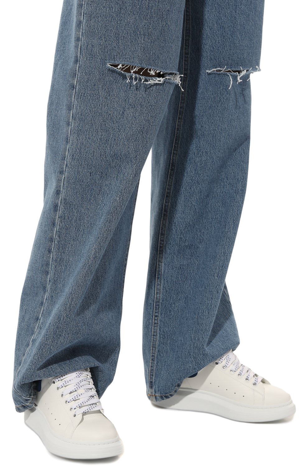 Кожаные кеды oversized ALEXANDER MCQUEEN белого цвета по цене 74850 руб., арт. 553770/WHGP79086, фото 3 Кожаные кеды oversized ALEXANDER MCQUEEN, арт. 553770/WHGP79086, фото 3