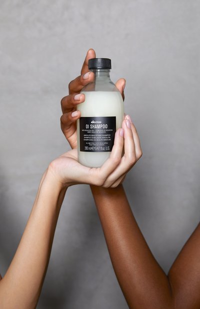 Шампунь для абсолютной красоты волос oi (280ml) DAVINES бесцветного цвета по цене 5020 руб., арт. 76004, фото 2 Шампунь для абсолютной красоты волос oi (280ml) DAVINES, арт. 76004, фото 2